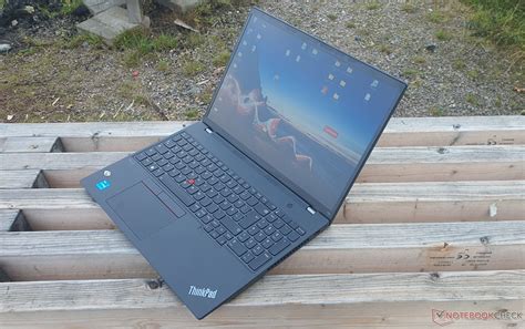 ThinkPad R review: ThinkPad R .
